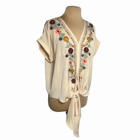 Entro floral embroidered boho cap sleeve top tie front size M - Picture 8 of 11